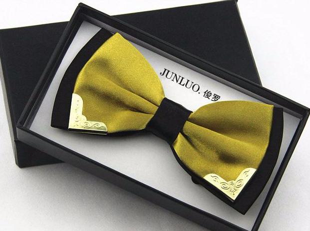 Boutique Metal Head Casual Bowties